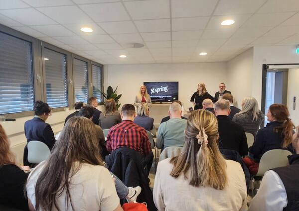 Sterk oppslutning og gode relasjoner på pitche-event  